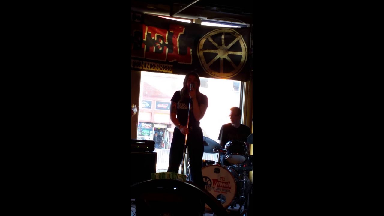 The HiJivers sing Rockabilly blues at The Wheel in Nashville