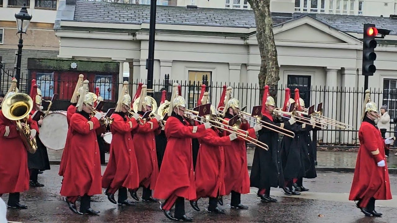 Sunday Parade: Band of the Household Cavalry leaves Wellington Barracks 