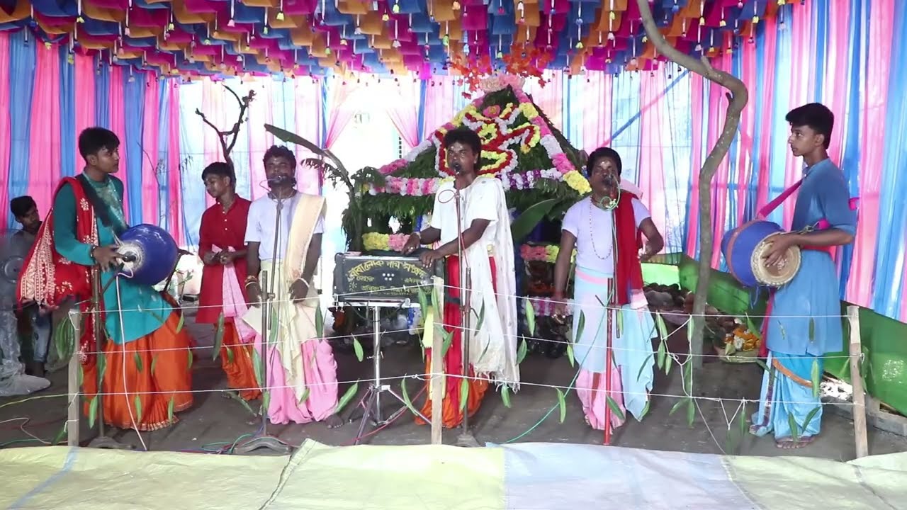 ভালোবাসার মতো ভালোবাসলে এরই বাংলা গানের সুরে হরে কৃষ্ণ নাম । শিল্পী গোপাল সরকার । Krishna Bhakati 1M