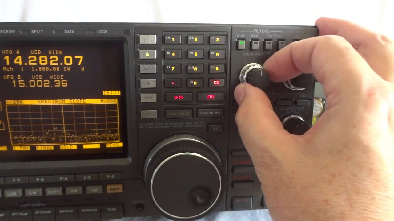 Icom IC 781 top of the line HF SSB transceiver from the Nineties