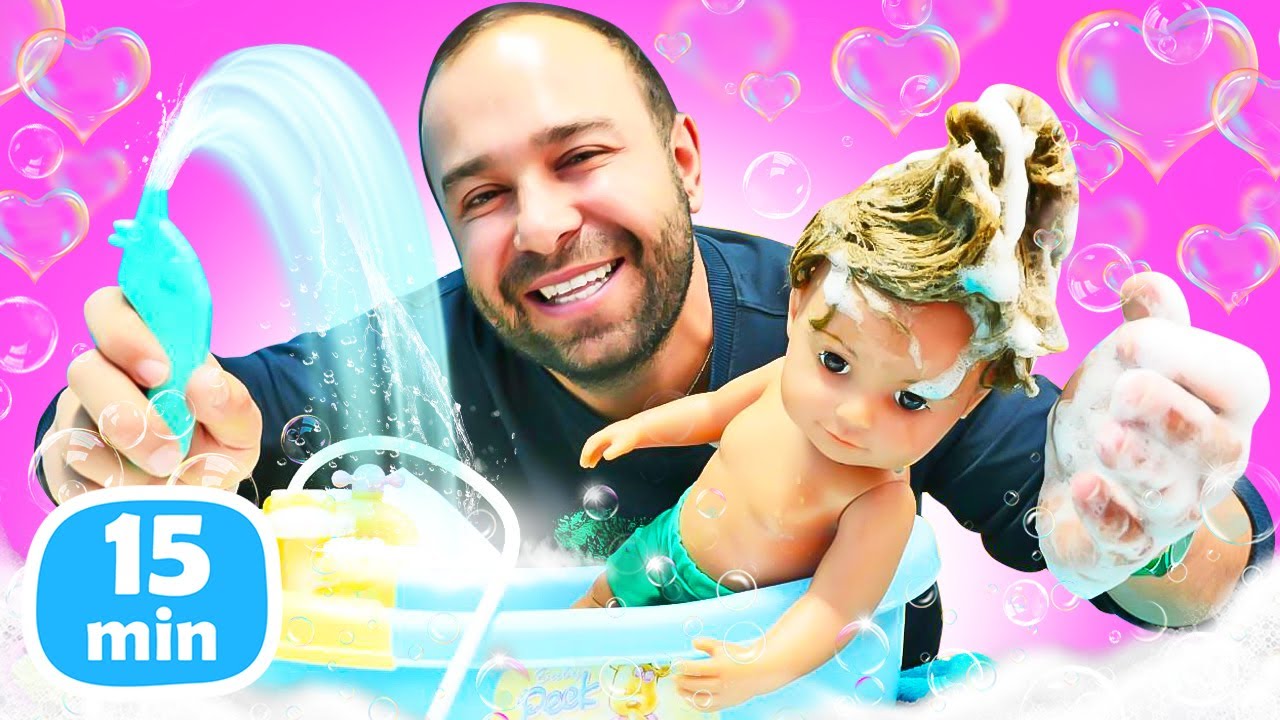 Banyo yapma oyunları! Baby Born Mert oyuncak bebek ile bebek bakma oyunları! Eğlenceli derleme