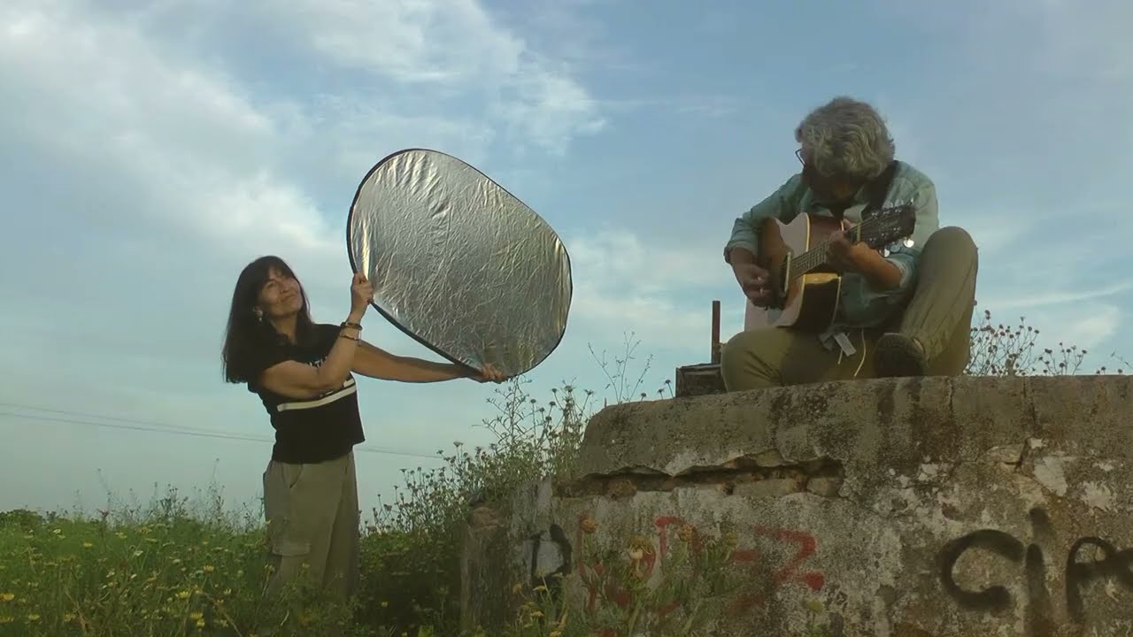 'Hurry Up' - Nacho Para