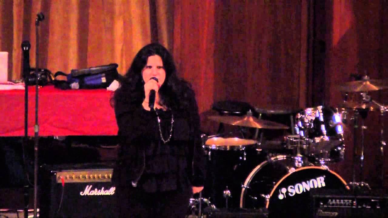 Albright Idol 2013 Laura Warren