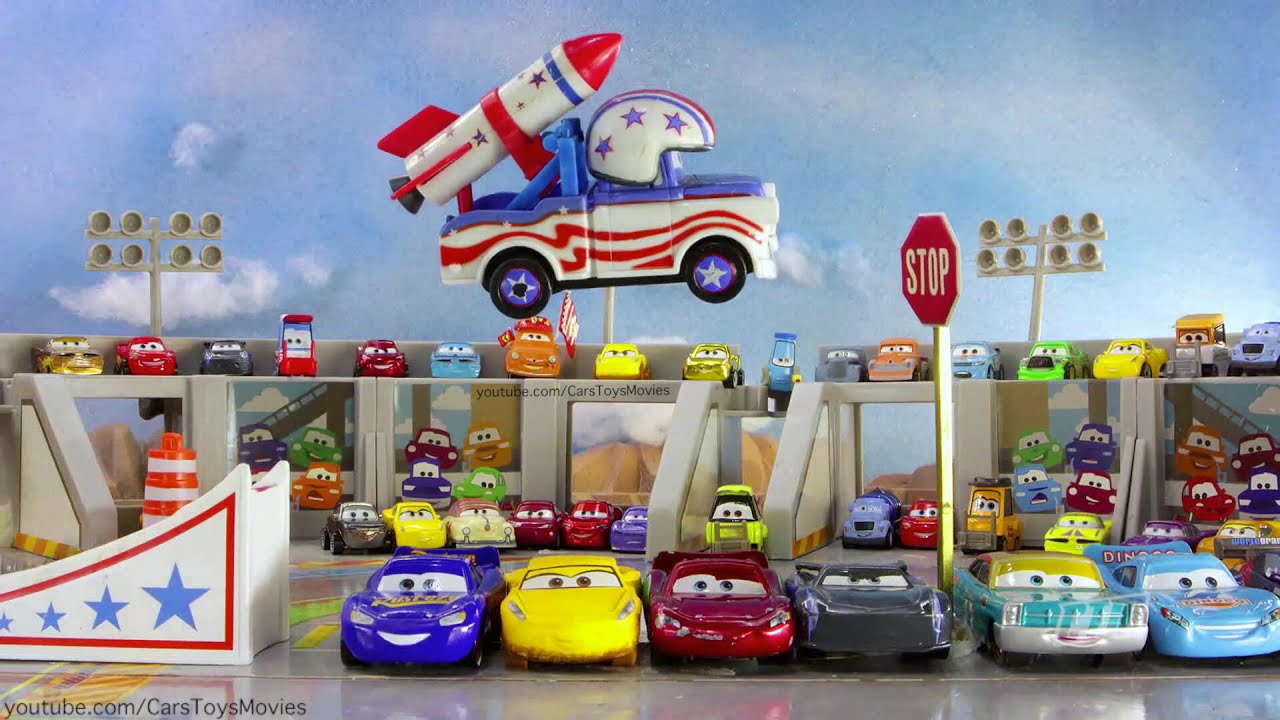 Roller Coaster Ride Put your Game-face on Mater & Lightning McQueen Racing in Action!