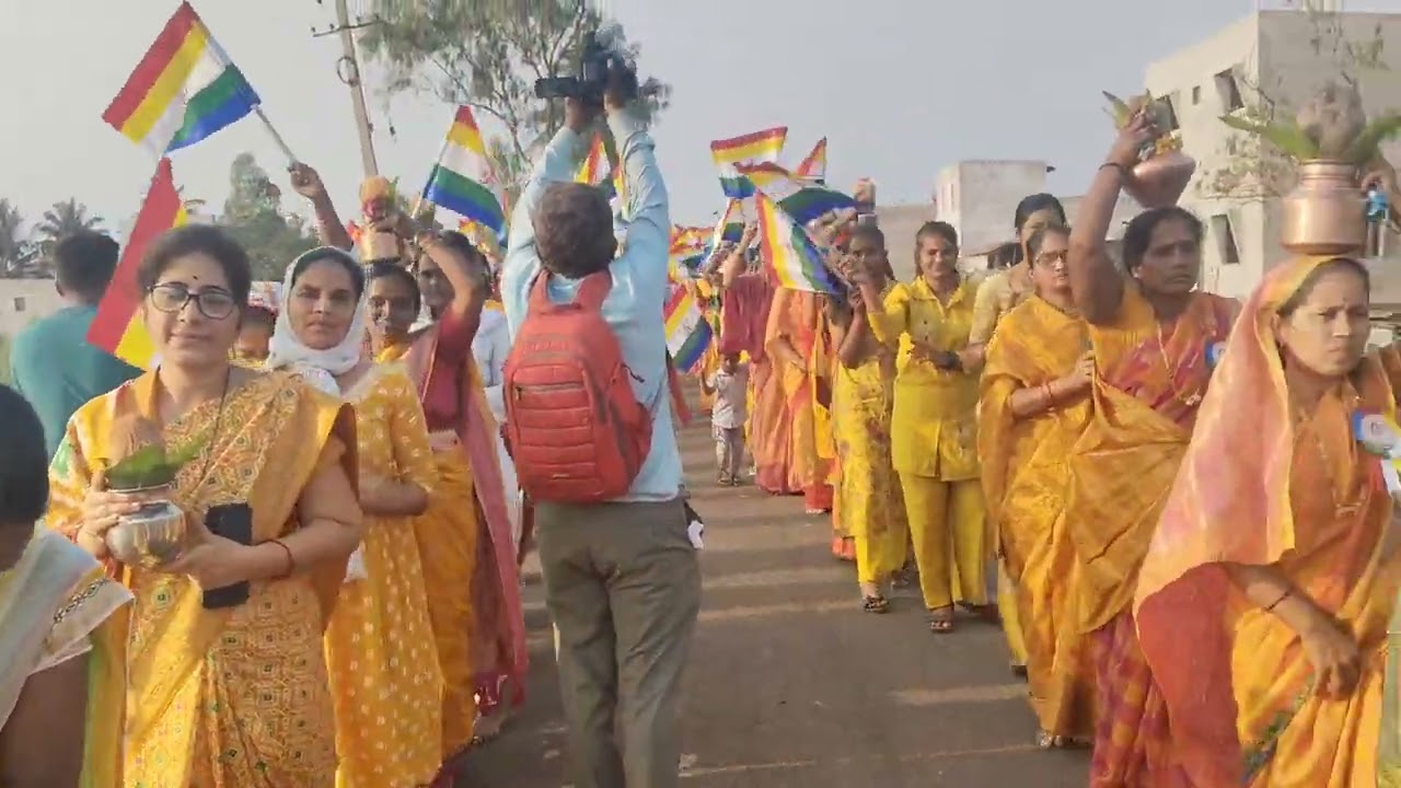 ಬನ್ನಿ ಎಲ್ಲಾ ಬನ್ನಿ ಎಲ್ಲಾ ಬನ್ನಿ ಎಲ್ಲಾ ಶಿರಗುರ ಗ್ರಾಮಕ್ಕೆ ಬನ್ನಿಯಲ್ಲ. ಬಾ ಆ ಶ್ರೀ 108ಸಿದ್ದಸೇನಮುನಿಗಳ ಆಗಮನ.