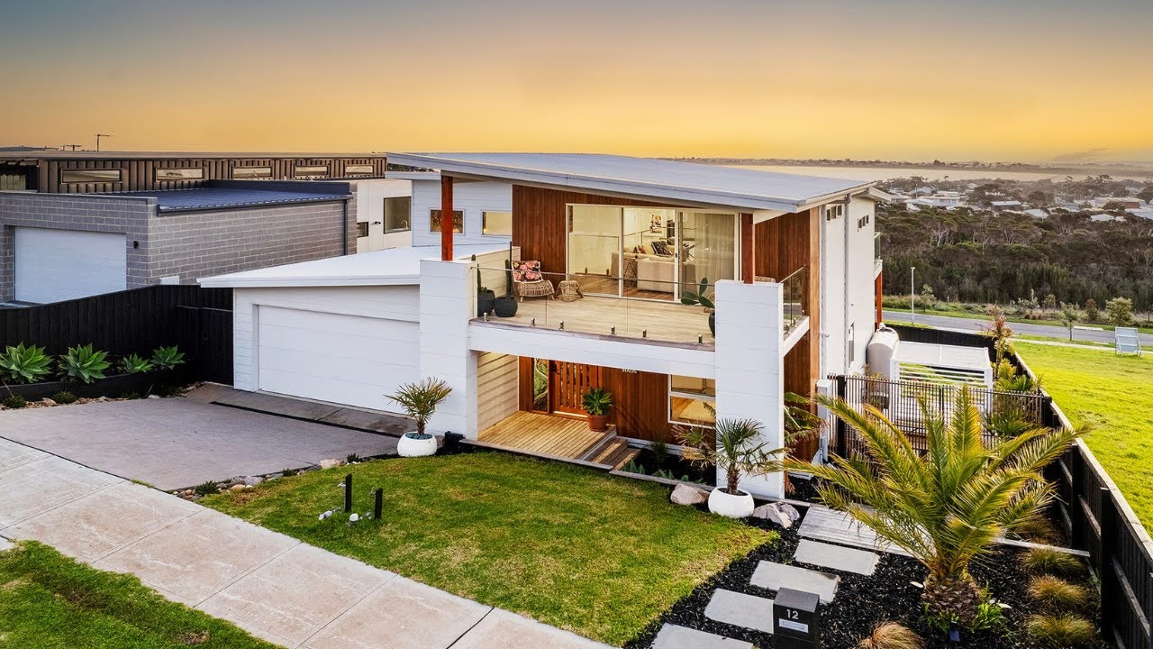 12 Pike Street, San Remo VIC 3925