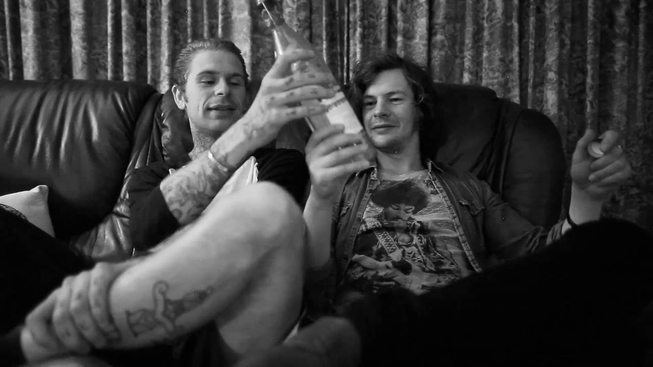 52mm Collective - The drunken drummer VS Jason Barwick