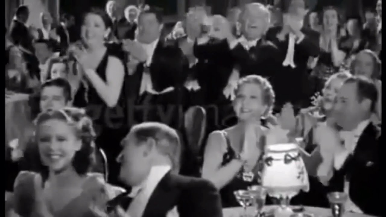 Crowd clapping meme for YouTube videos 1080p quality