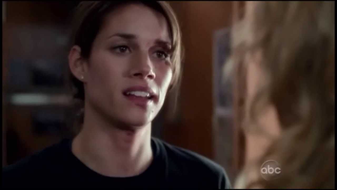 Rookie Blue - 2x01 - Jo talks to Andy after she gets shot