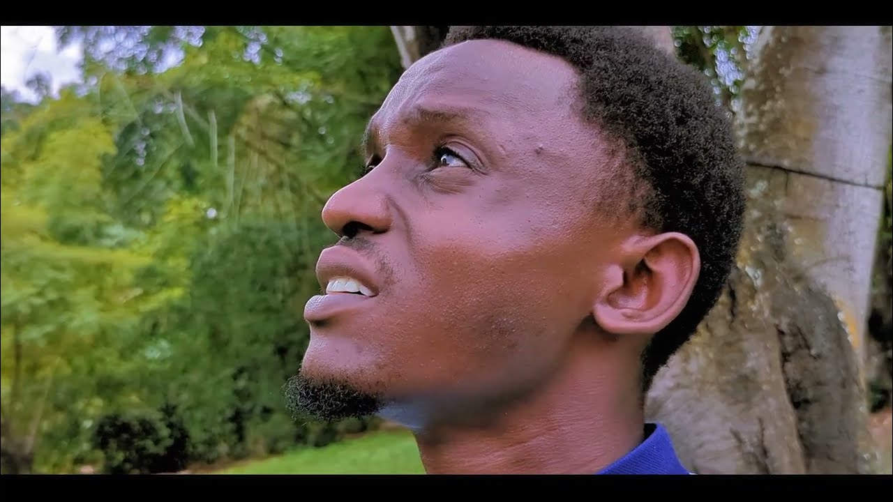 Mukuru we amaze gupfa , yahisemwo kuva muhira ahunge akabonge. Nyina aramurondera. 