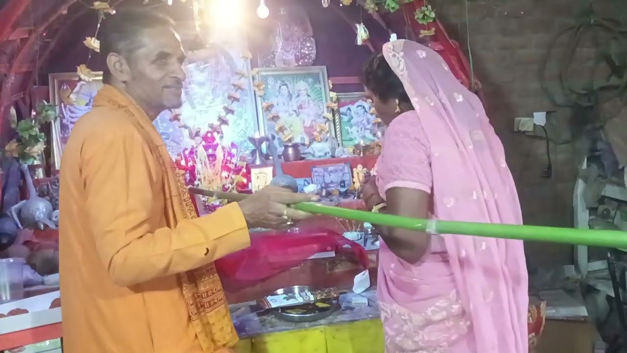 जिस वक्त की मनोकामना पूरा होने पर निशान चढ़ता है उपकारी बालाजी महाराज राजगढ़ धाम जयश्री राम 🚩🚩🚩