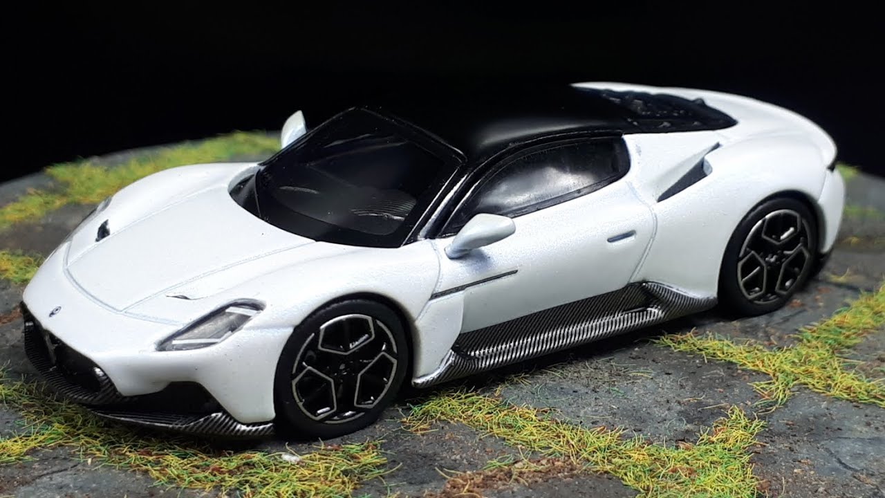 1/64 Maserati MC20 by BBR diecast