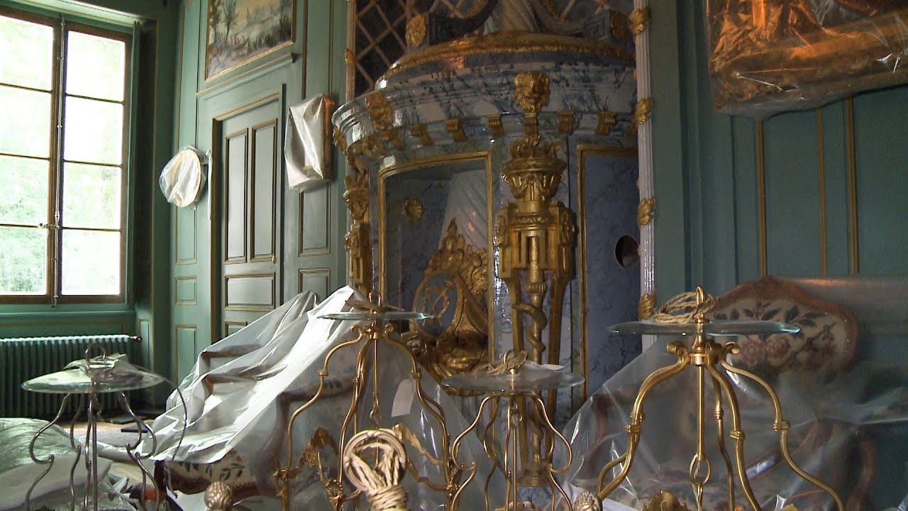 Château de Voltaire, remeubler après restauration