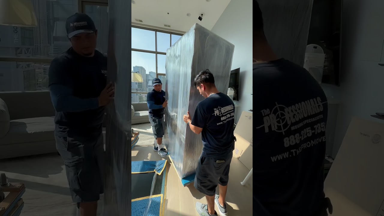 Movers or magicians!? The best moving company in Chicago with full home packing service #moving