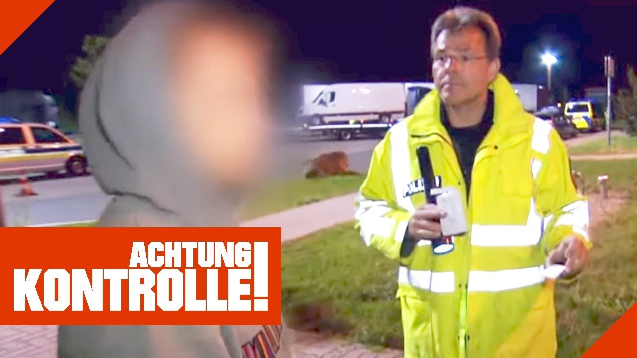 Drogen am Steuer! Polizei zieht Mann aus dem Verkehr! | Achtung Kontrolle | kabel eins