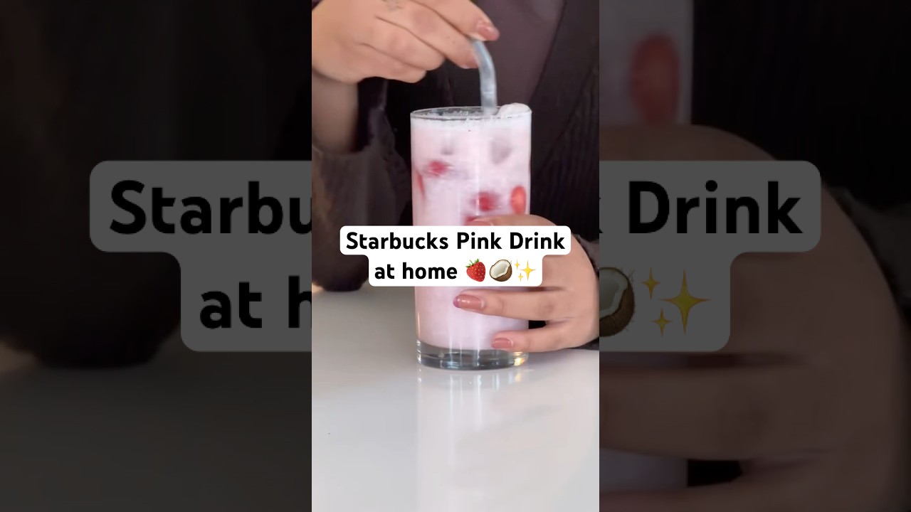 DIY Homemade Starbucks Pink Drink 💖🥥 #diydrink #starbuckspinkdrink #pinkdrinkrecipe #diypinkdrink