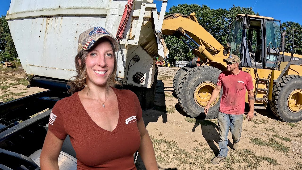 New Trucks On The Farm! Swapping Truck Bodies & Fall Farm Store Tour