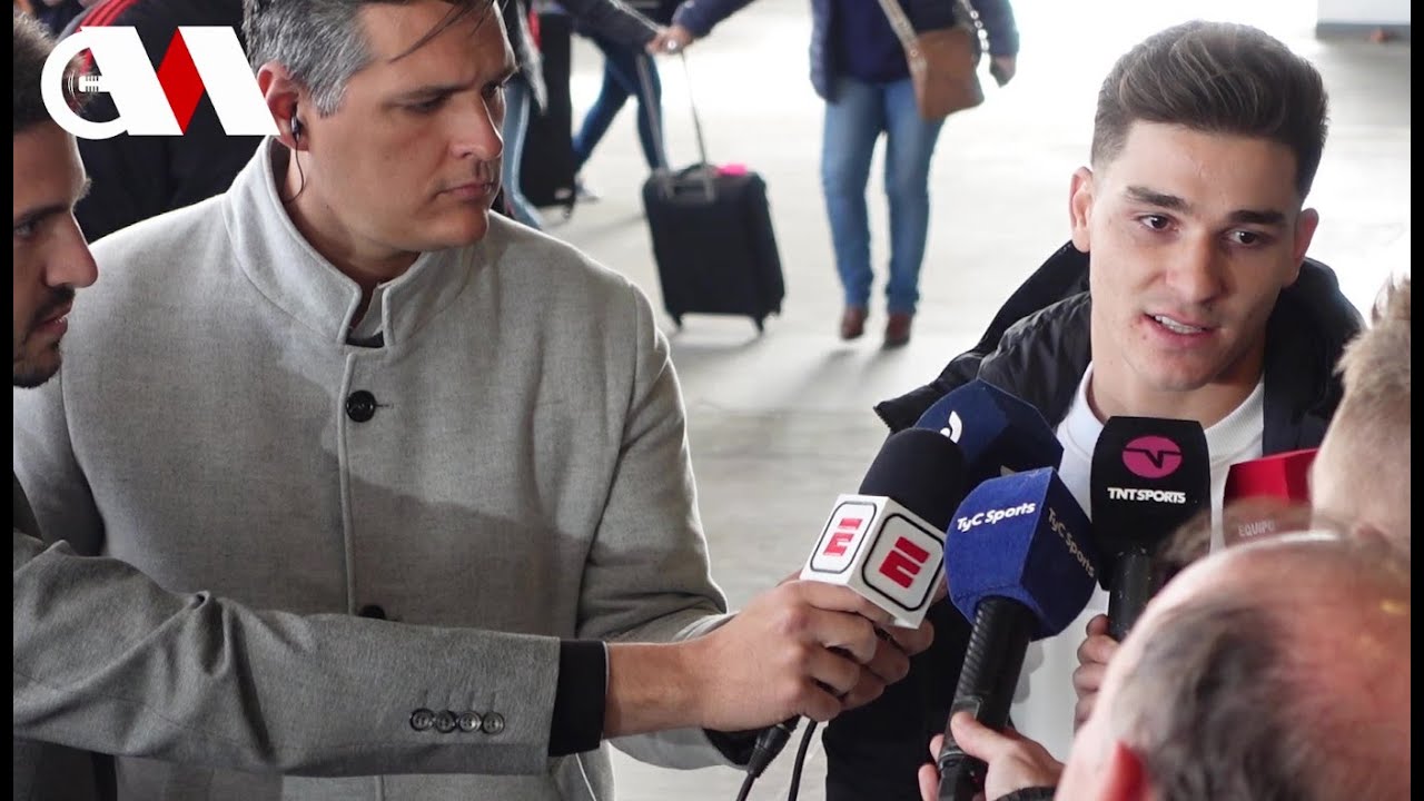 Julián Álvarez se despidió de River Plate // Aeropuerto Ezeiza