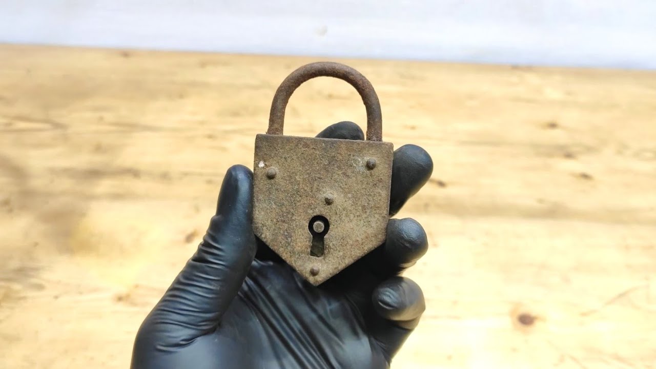 Vintage Rusty Lock without Key