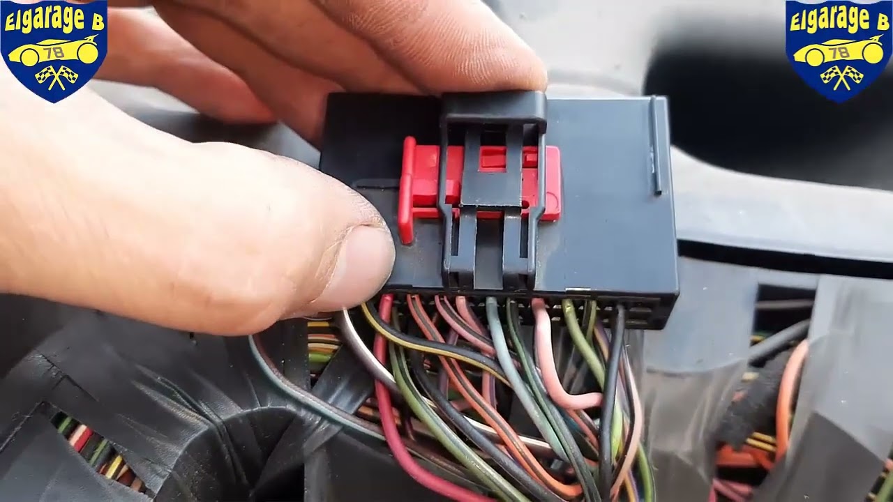 DODGE NEON MODULO DE CIERRE CENTRALIZADO, LA ALARMA ANTI-THEF FALLANDO - PIN DATA