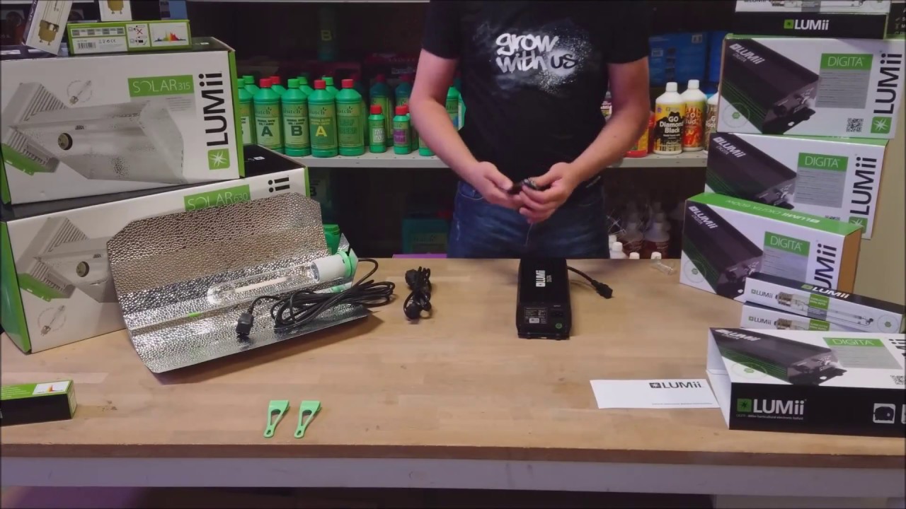 Unboxing a  LUMii EVSA 600 watt ballast. and how to connect.