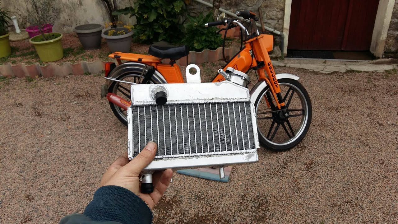 Montage radiateur aluminium Peugeot 103 vogue