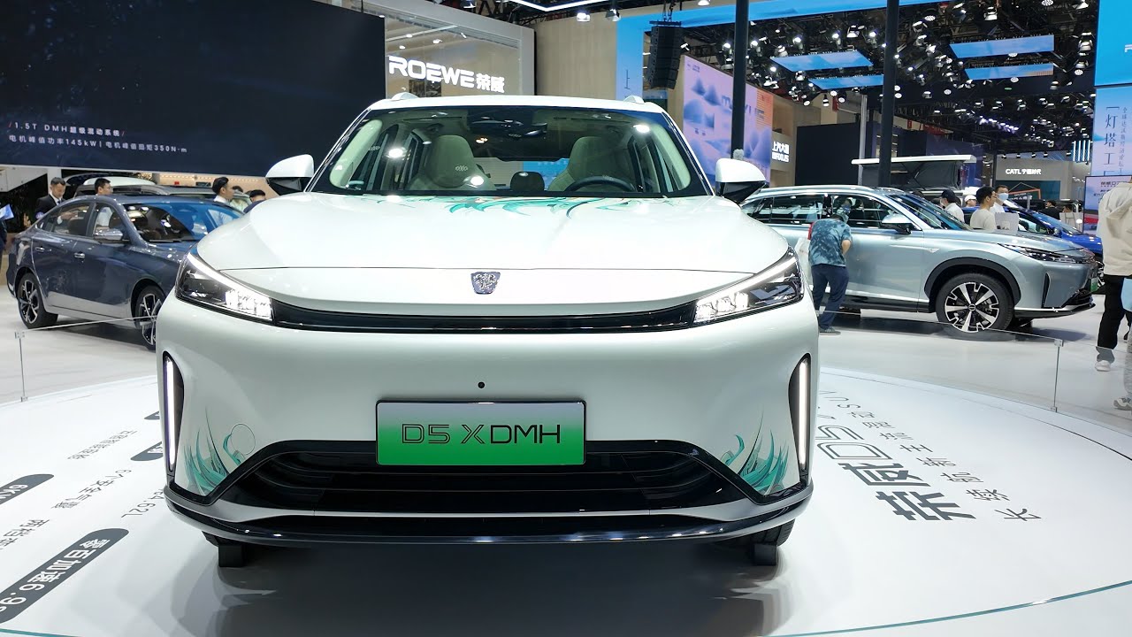2024 Roewe D5X DMH exterior and interior space video