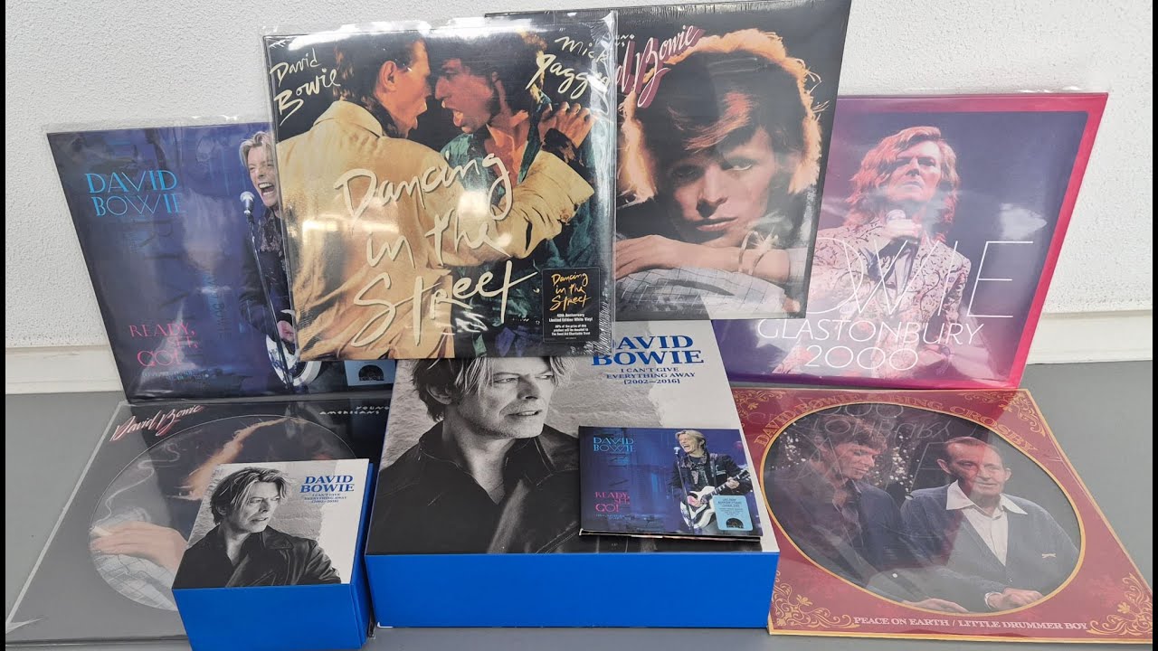 Bowie 2025 Wrapped: Harold's unboxing video 17