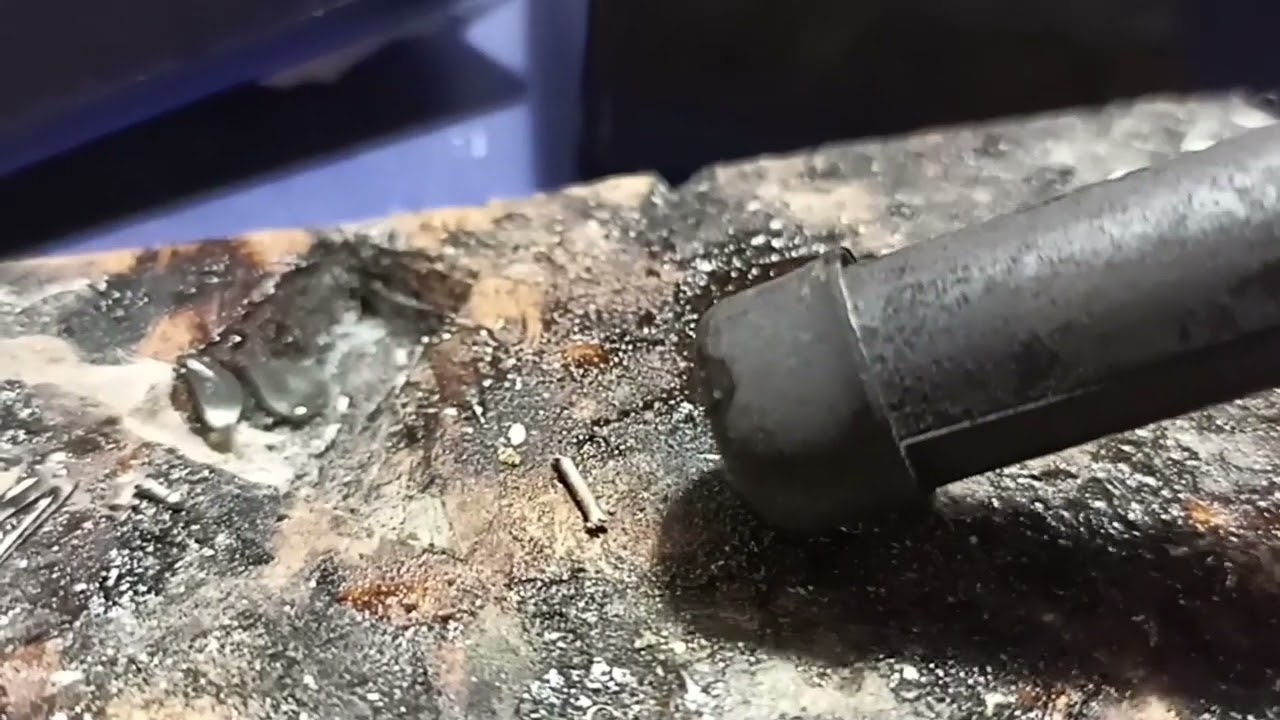 что можно  сделать из старого паяльника!!! как сделать паяльный фен  за пять минут!!!