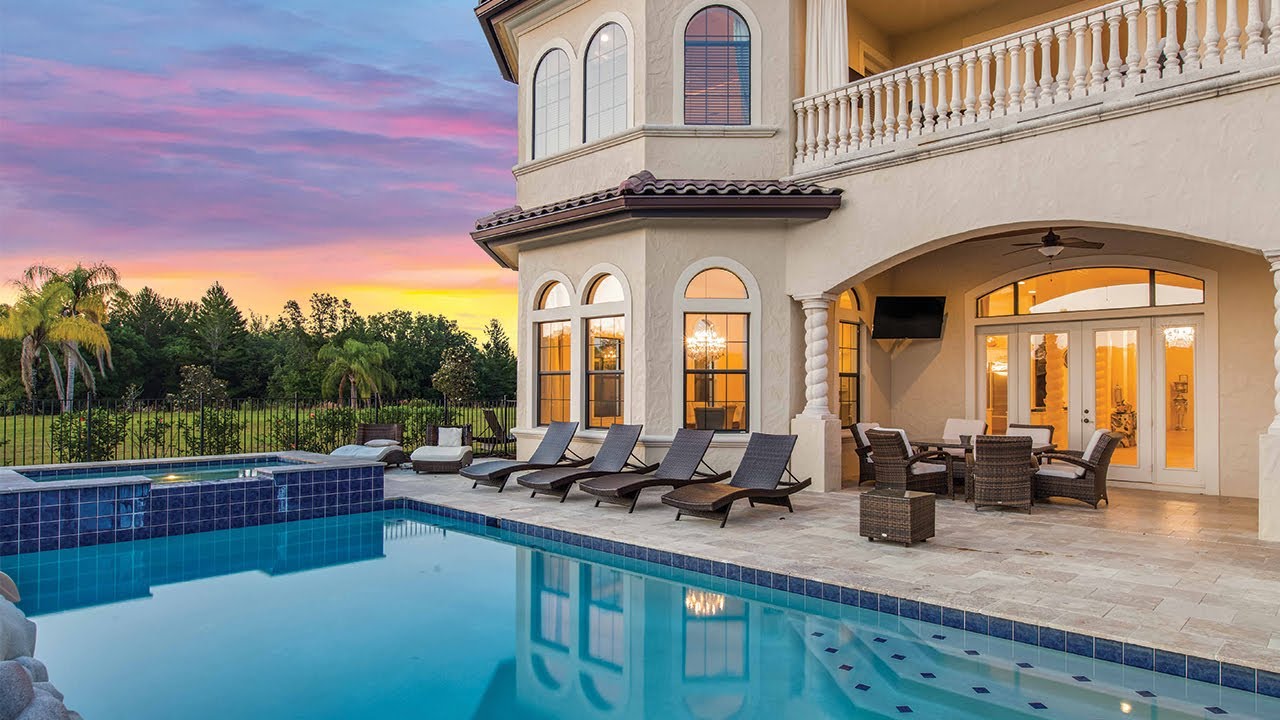 Be Our Guest Castle | Luxury 12 Bed Villa with Custom Pool, Movie Theatre Room & Games Room