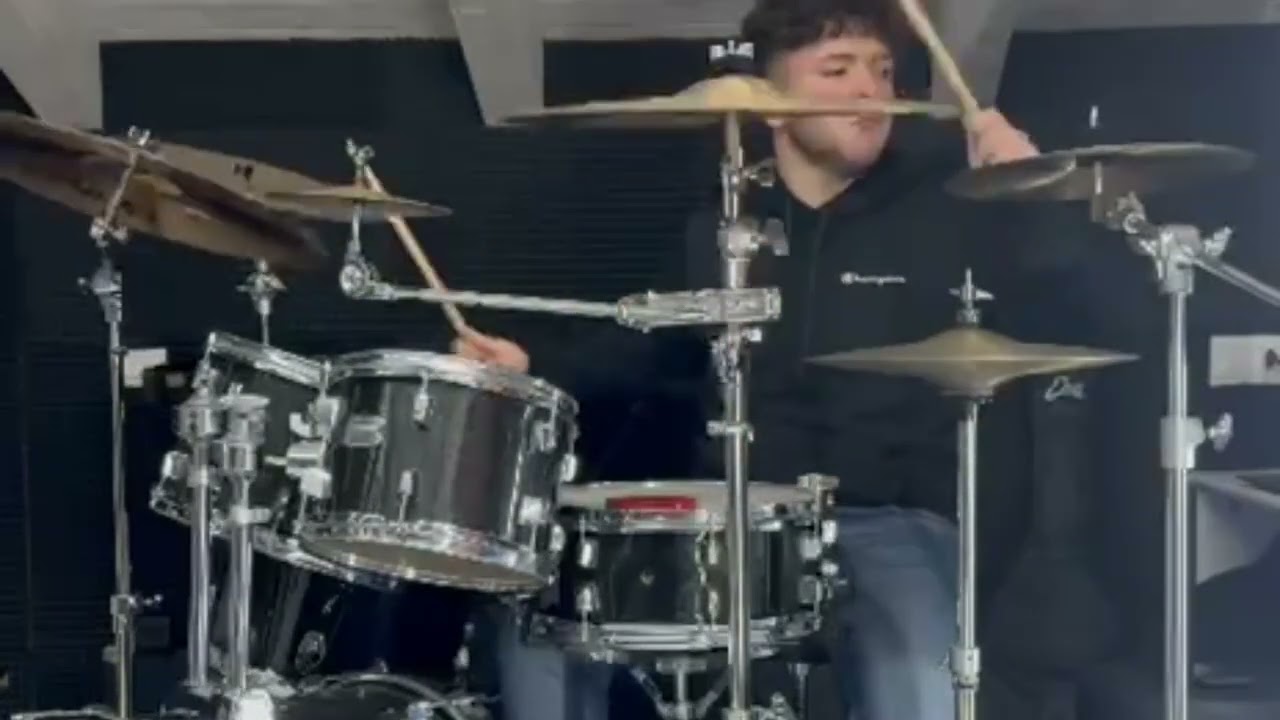 Acquario-Ultimo  Drum Cover by Leonardo Franco 