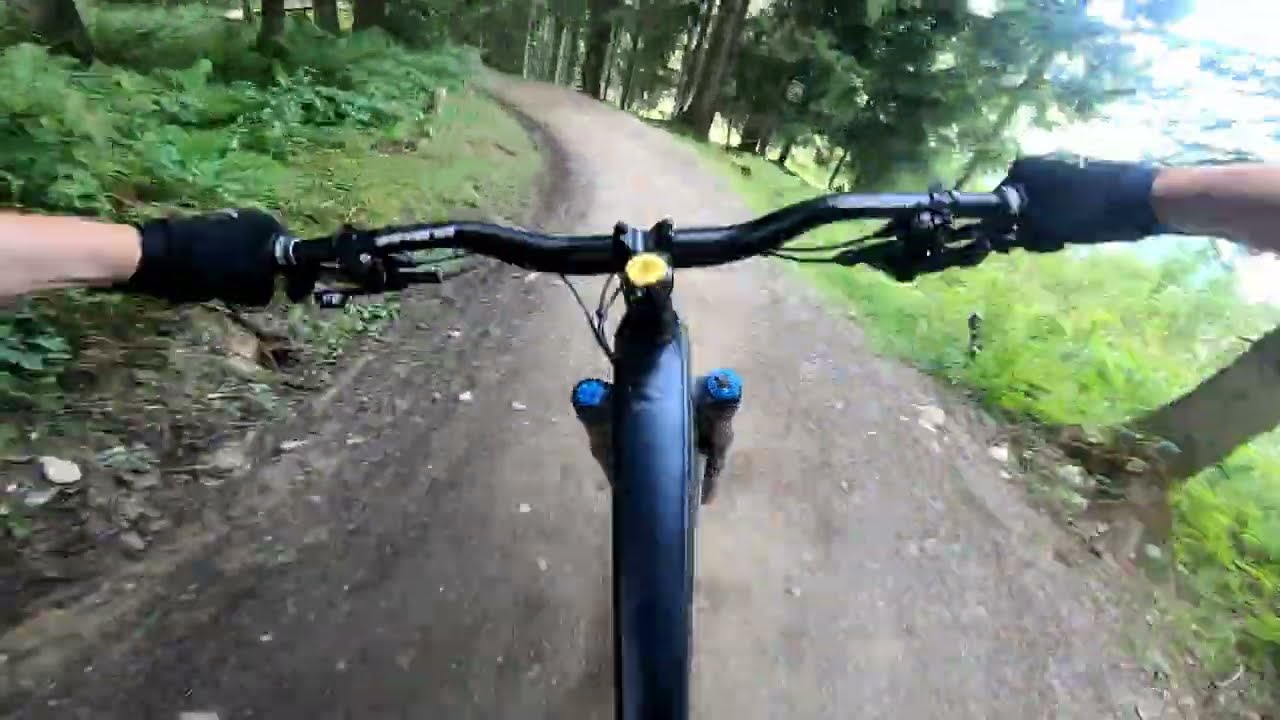 Die NEUE Z-Line in Saalbach Hinterglemm 2022 - Radon Swoop 10.0 HD