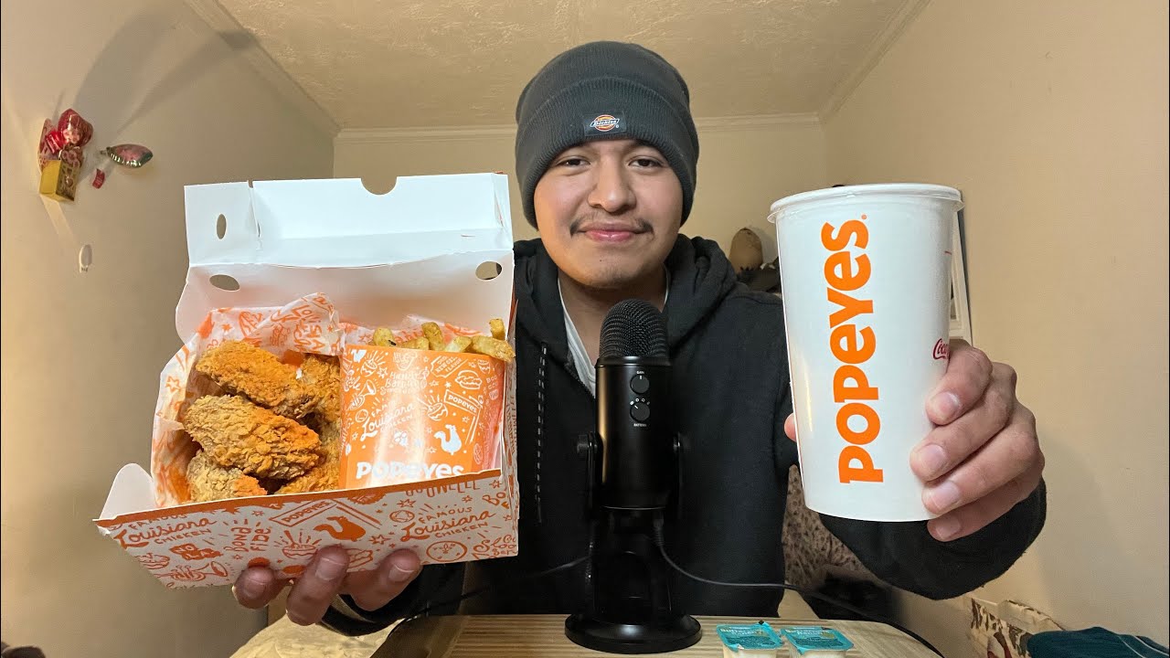 ASMR FIRST TIME TRYING POPEYES Mukbang 10/10 😋