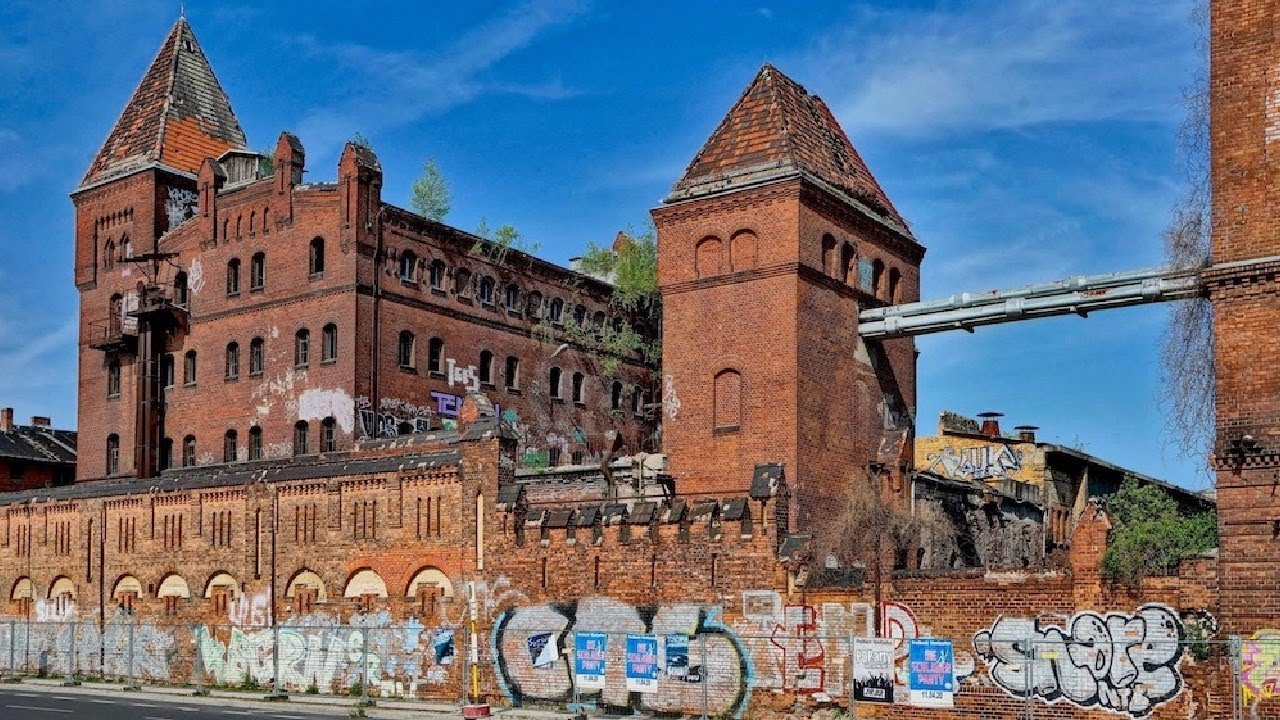 Techno Raver Nicholas Rose accuses RSO BERLIN of RACISM and HOMOPHOBIA