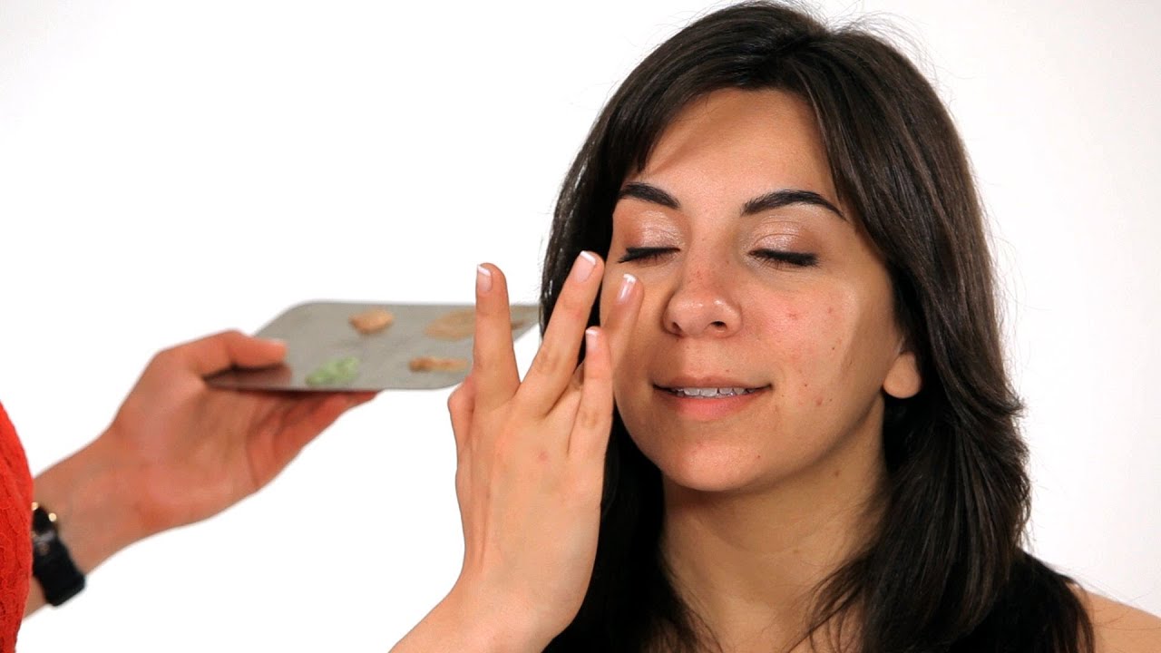 How to Cover Up Scars & Spots | Makeup Tricks