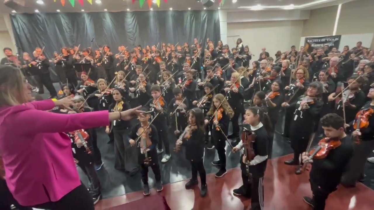 Chacarera con un dedo - Concierto de Invierno UNLaM - Escuela de Violín Ramos Mejía