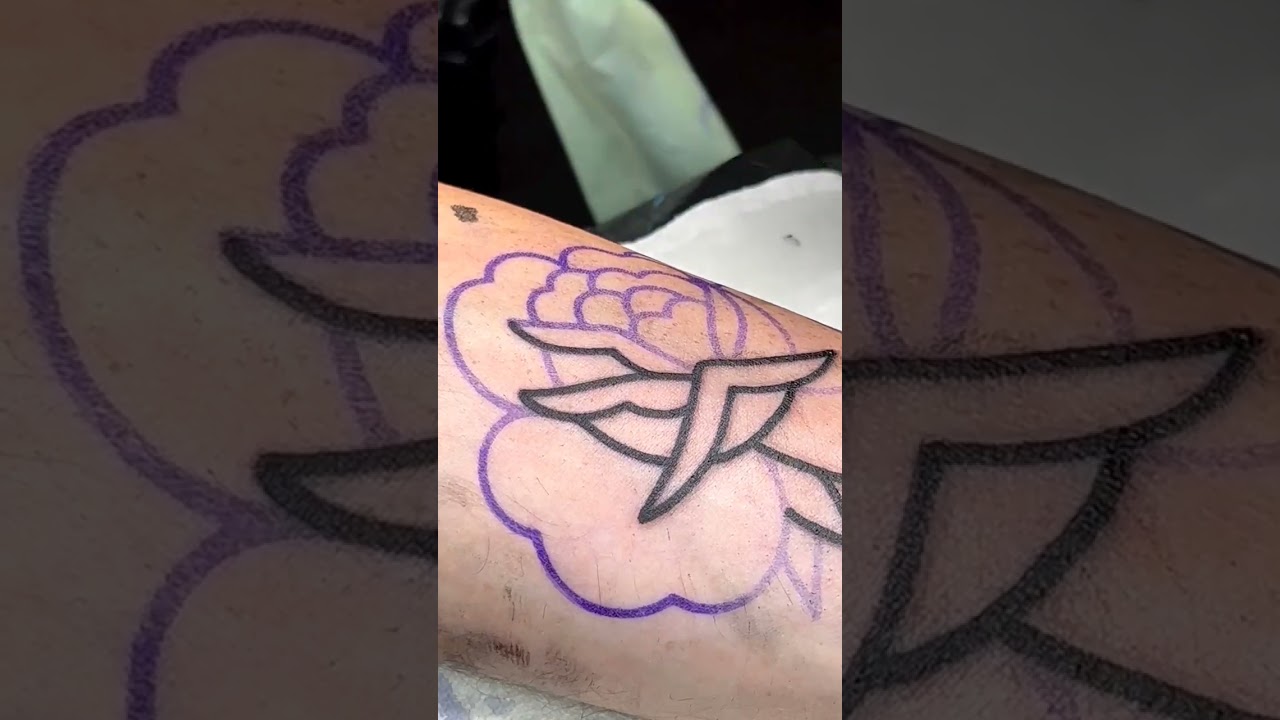 Bold lines linework traditional rose tattoo artist Pass 
