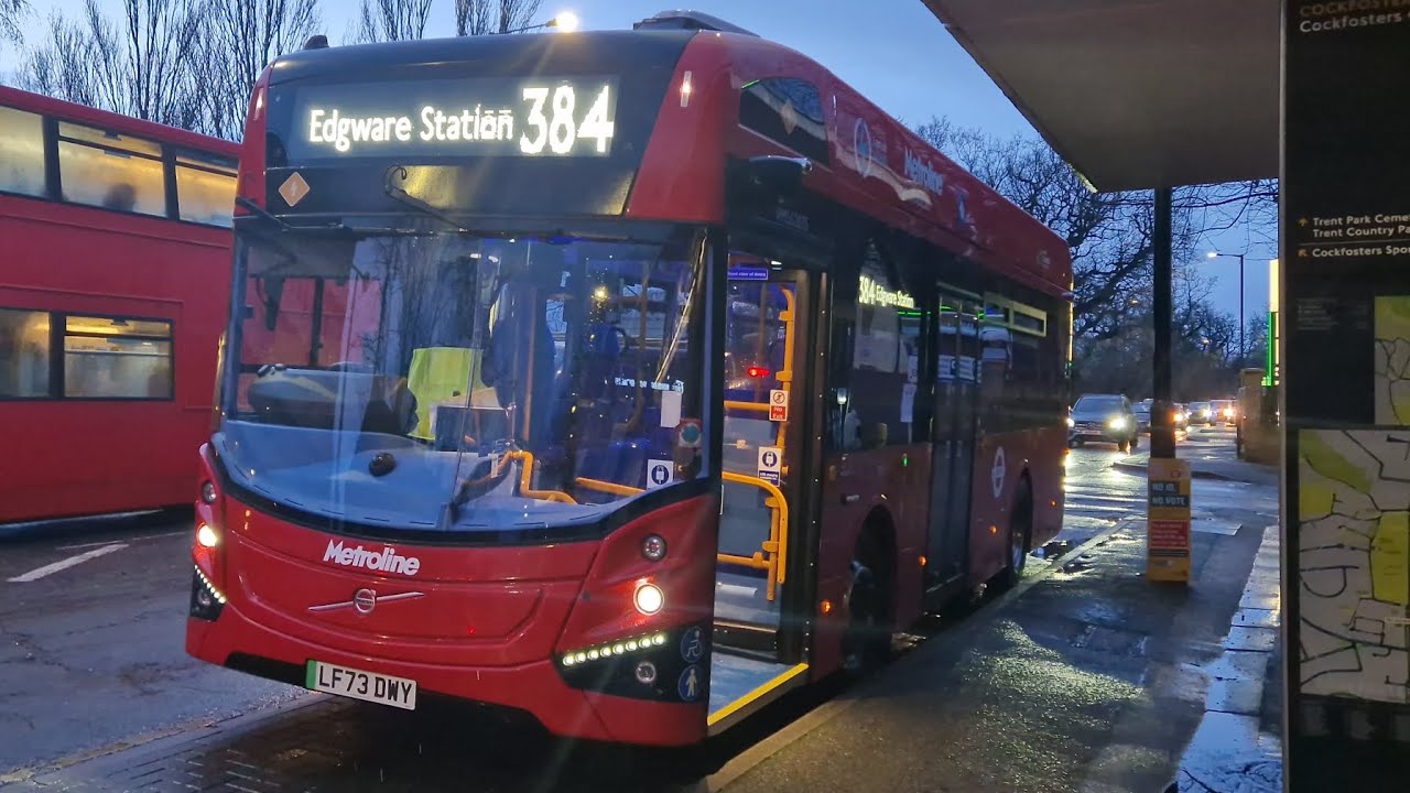 BRAND NEW + W Driver | Metroline VMSS2835 LF73DWY Bus Route 384 | Volvo BZL MCV EV
