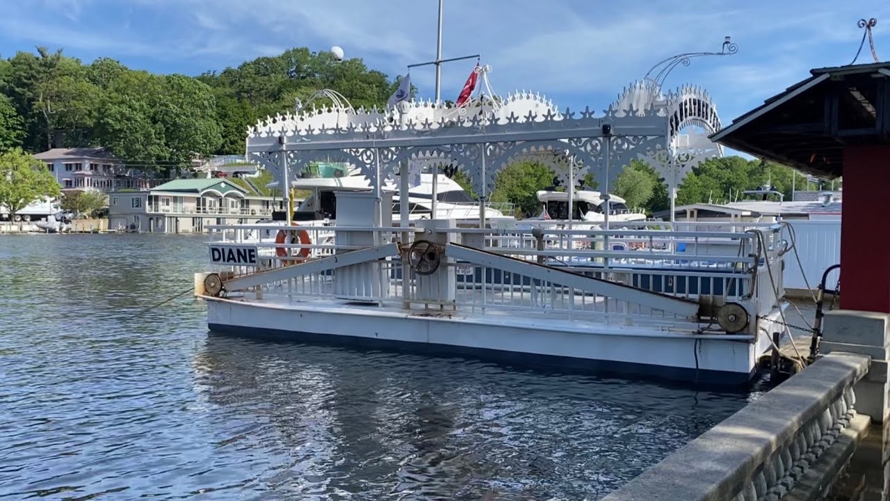 A visit to Saugatuck, Michigan | Strolling through a harbor town