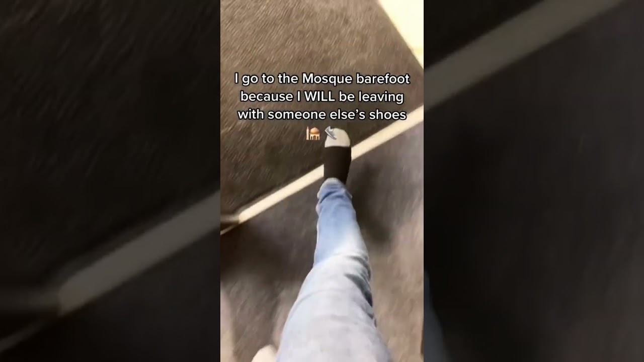 Have you got your shoes stolen from the mosque ? 😭 #foryou #islam #muslimtiktok #muslim #shorts