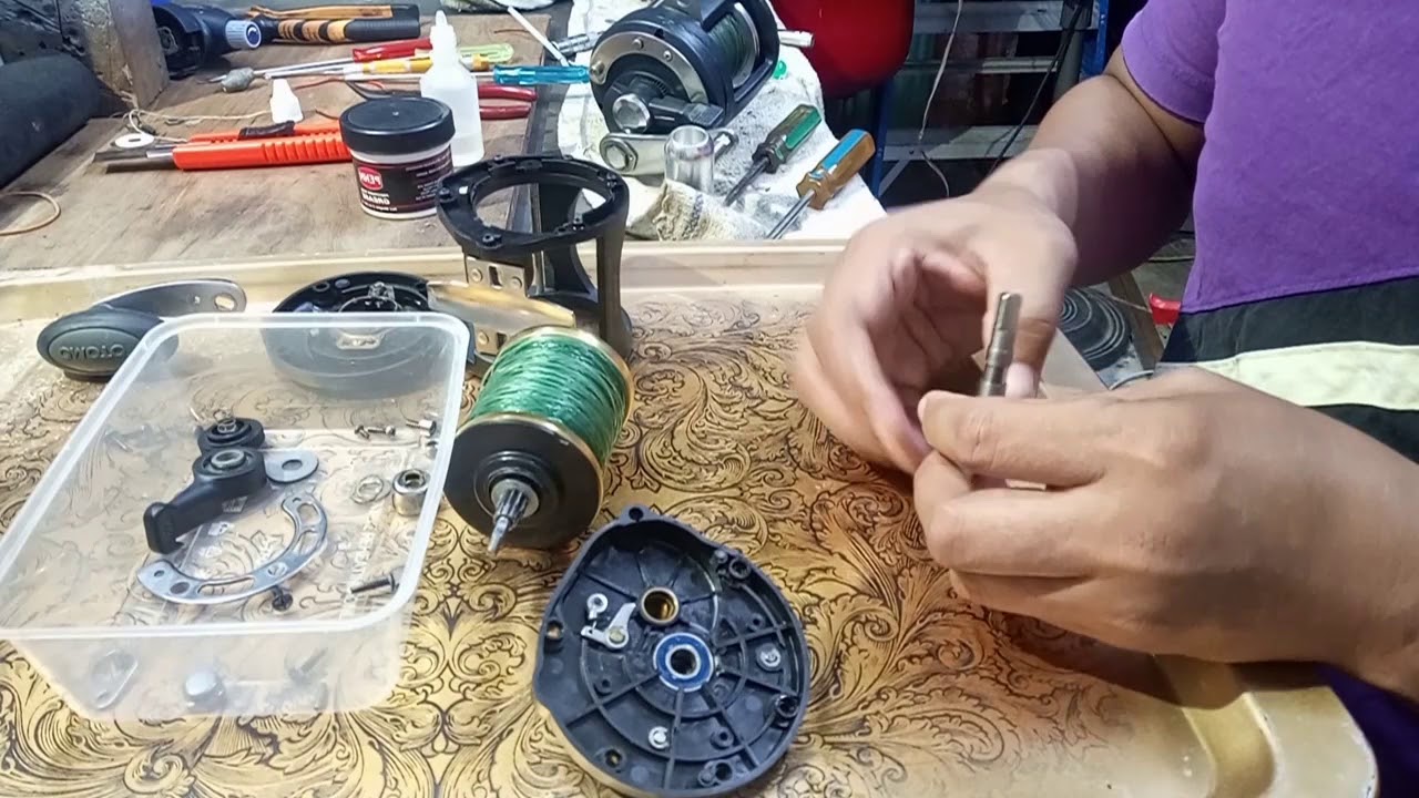 Omoto reels GTR15. replace the grease on the gear.