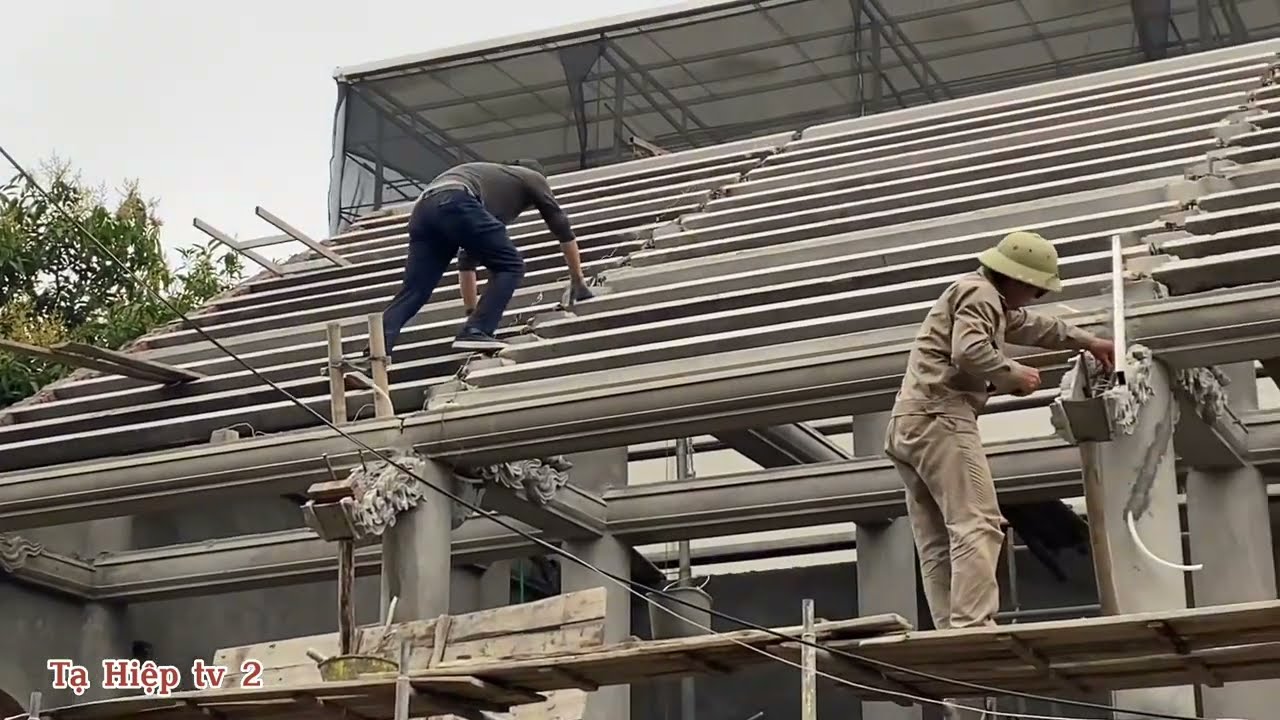 Xây dựng nhà thờ bê tông giả gỗ phần Làm đòn bẩy  Trước Hiên :phần 27￼