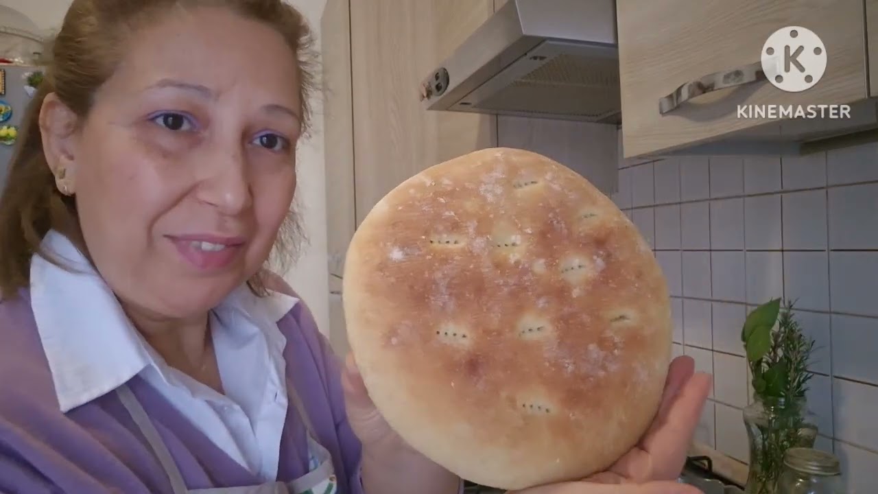 لحداكة اليوم🤣🤣 مكاين غا لعجينة خبز الدار اولباسطا 🥦🥦او لوراطة🐟🐟فالفران🇮🇹🇲🇦🥰❤️🌹😋😋😋