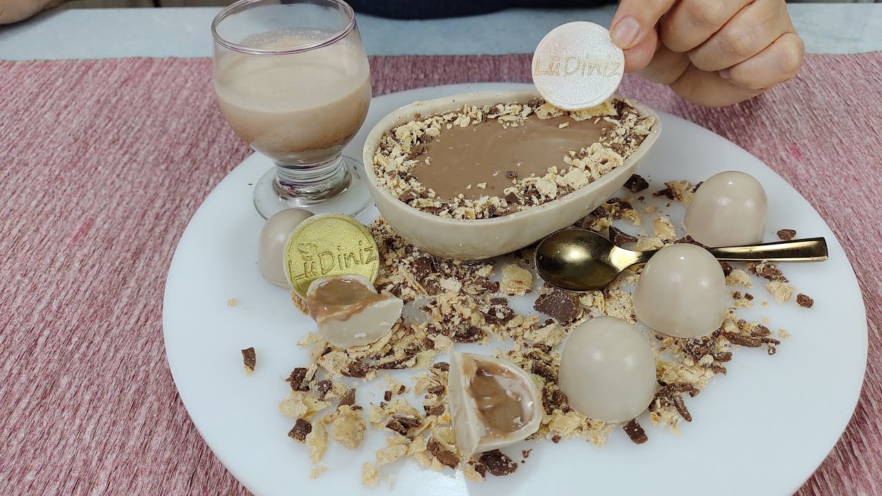 Ovo de Páscoa de Colher e Bombons Trufado de Amarula