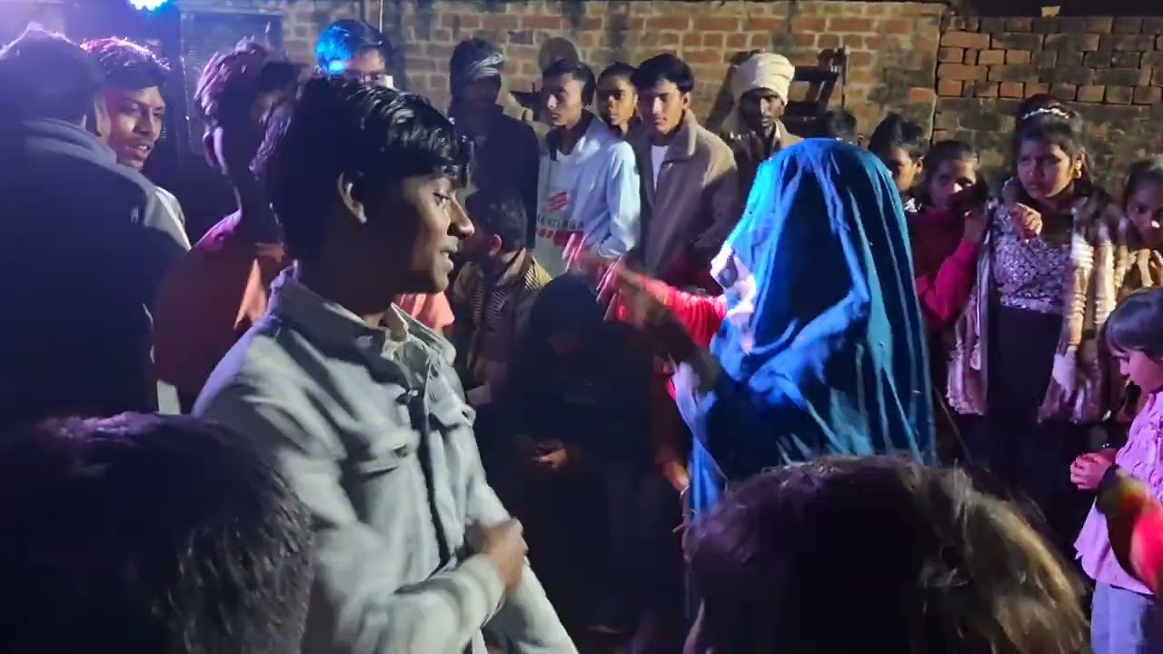 दींदीं मैने बालम मोल मंगाए