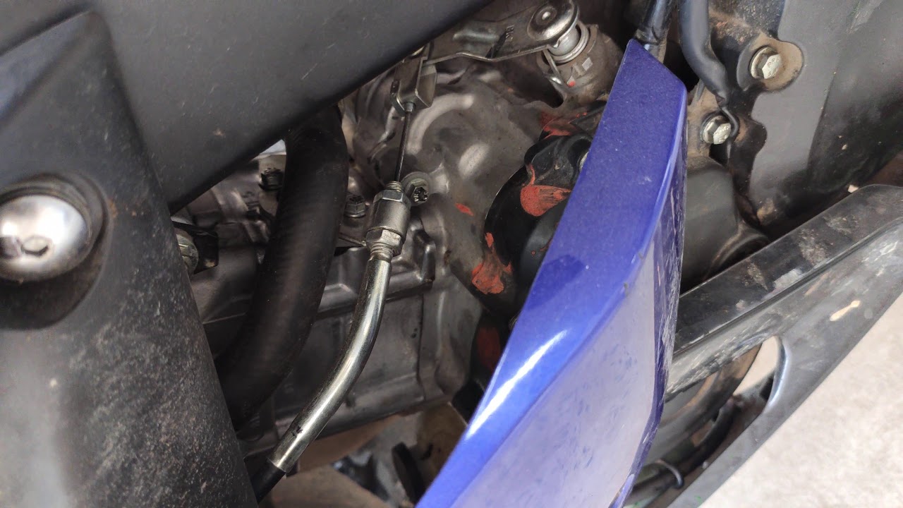 R15 V3 rattling noise!!!! any solution???    EDIT: PROBLEM SOLVED.