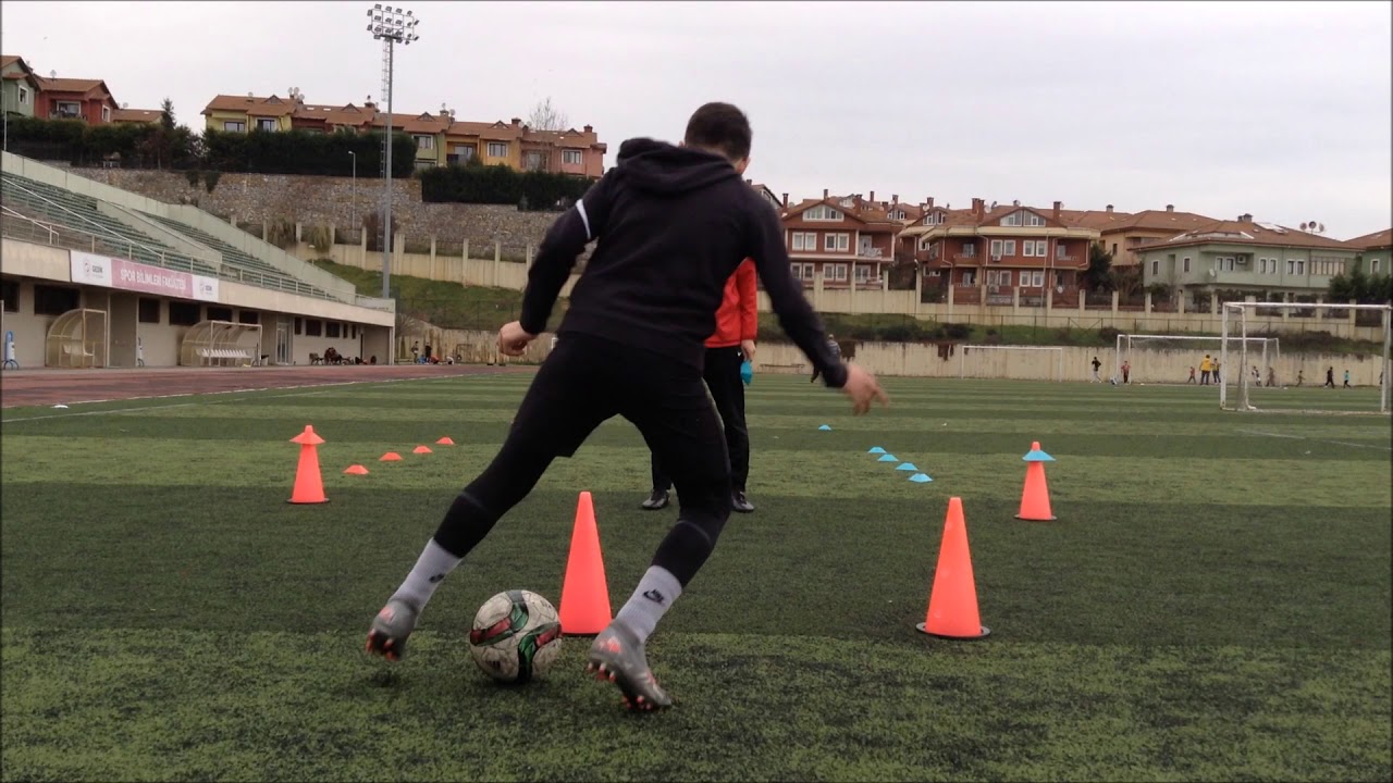 Futbol Bireysel Antrenman Topla Farklı Driller