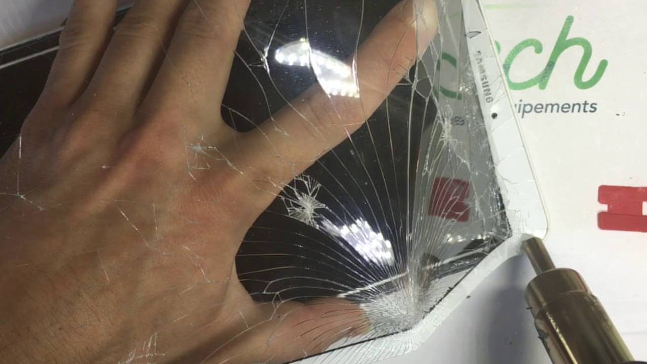 Tuto changement de la vitre :  Samsung tab E