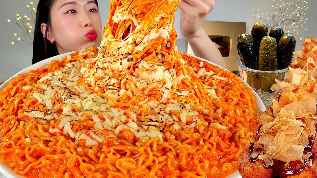 ASMR 진짜 생크림 넣어 만든 꾸덕꾸덕 크림불닭볶음면 타코야키 통피클 리얼먹방 :) Cream Buldak Ramen , Takokayki MUKBANG