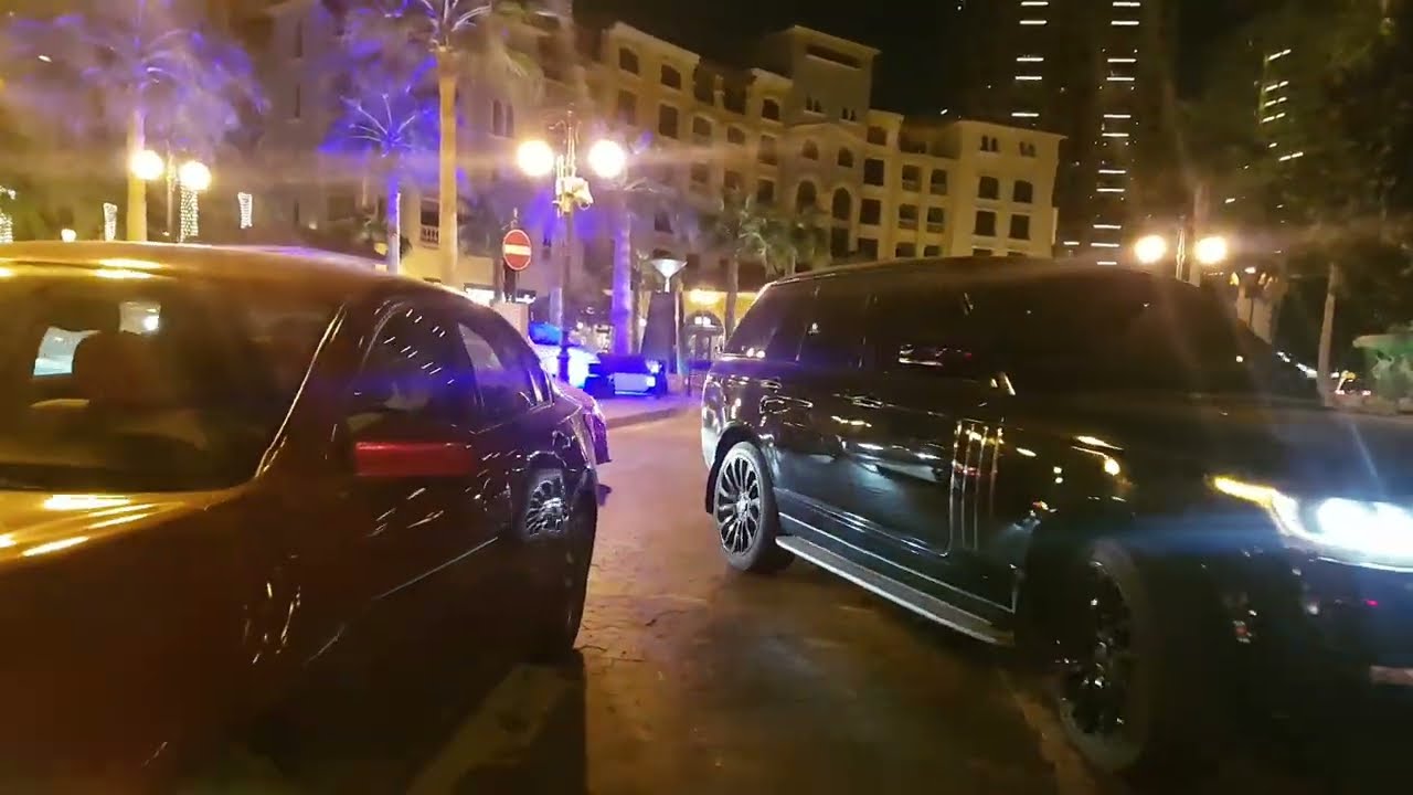 little Walk in Medina Centrale | The Pearl Qatar on weekend.